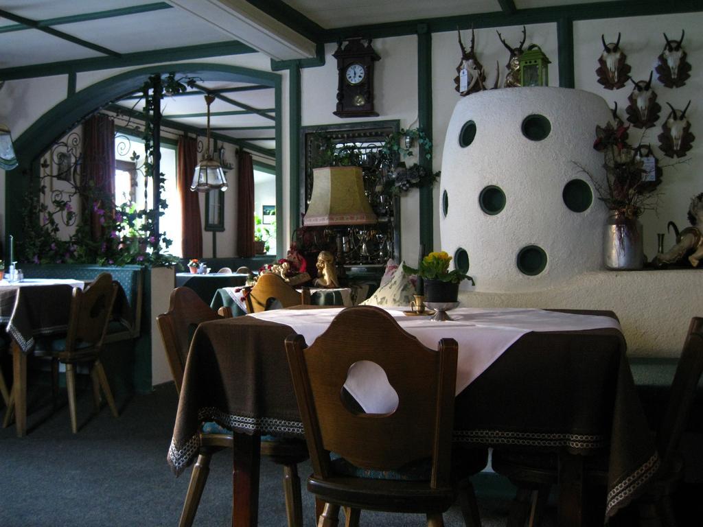 Gasthof Piburger See Hotel Oetz Ngoại thất bức ảnh